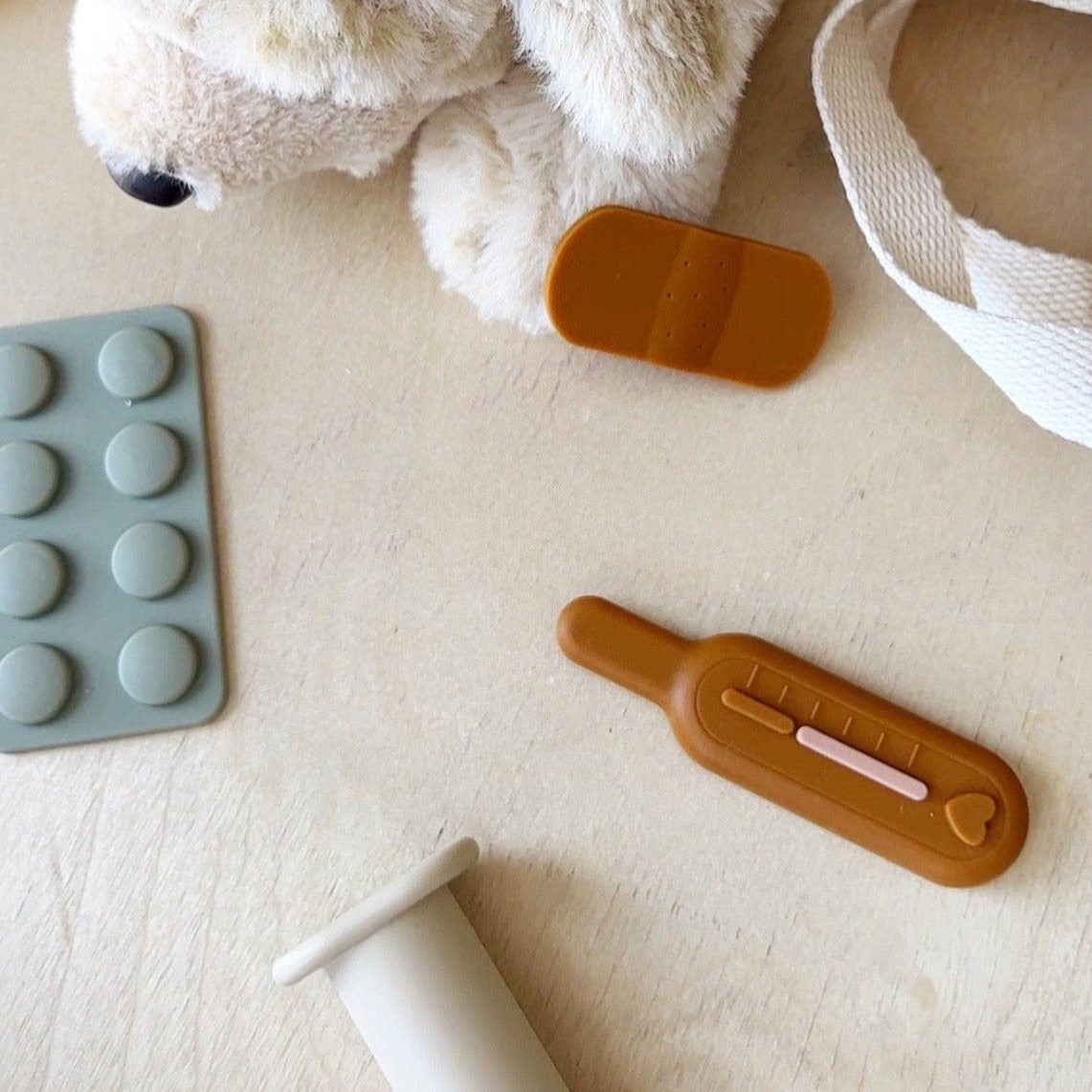 Doctor Kit Silicone Playset