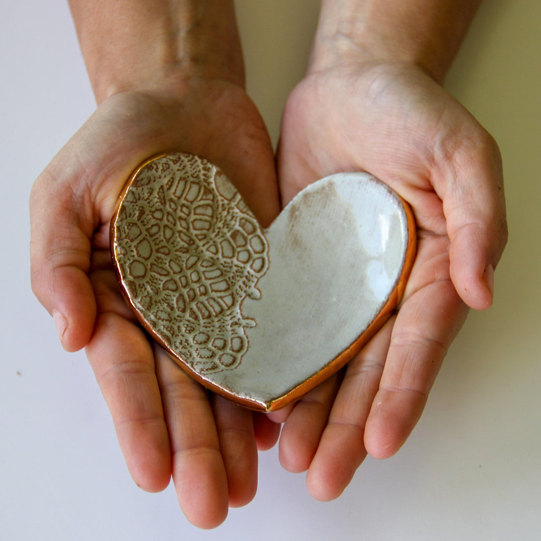 Delicate Lace Pressed Heart Ring Dish