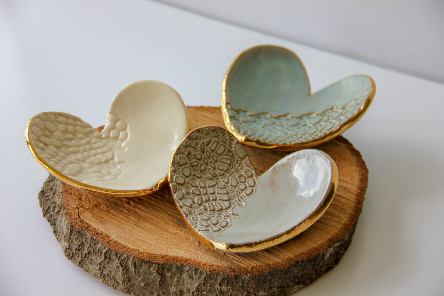 Delicate Lace Pressed Heart Ring Dish